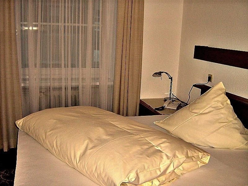 Hotel Restaurant Baeren Freudenstadt Pokoj fotografie